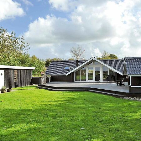 6 Person Holiday Home In Ansager Экстерьер фото