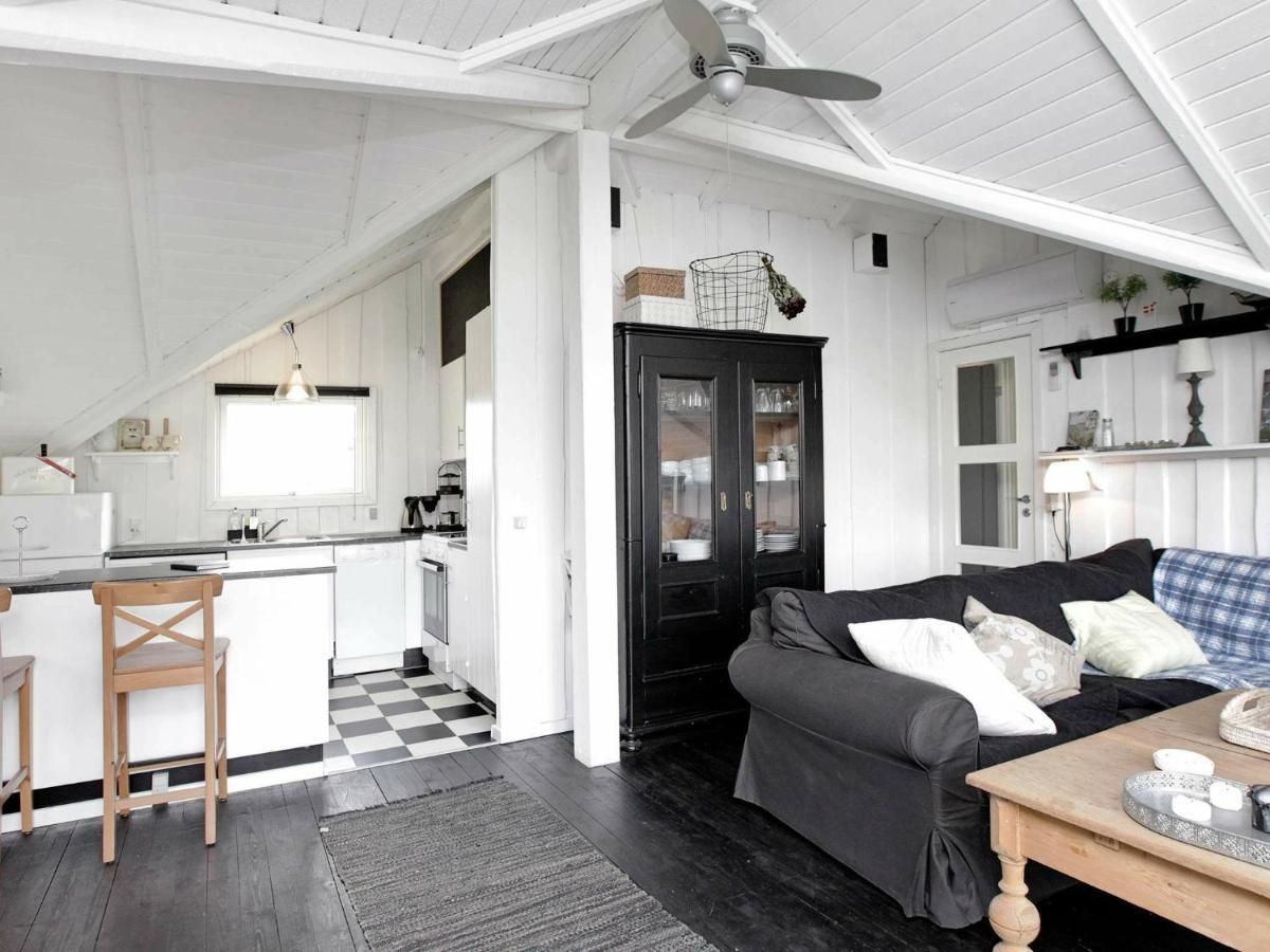 6 Person Holiday Home In Ansager Экстерьер фото