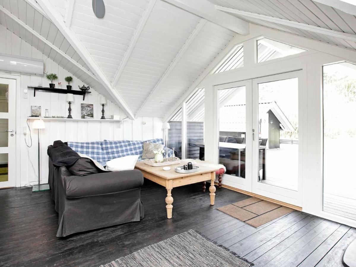 6 Person Holiday Home In Ansager Экстерьер фото
