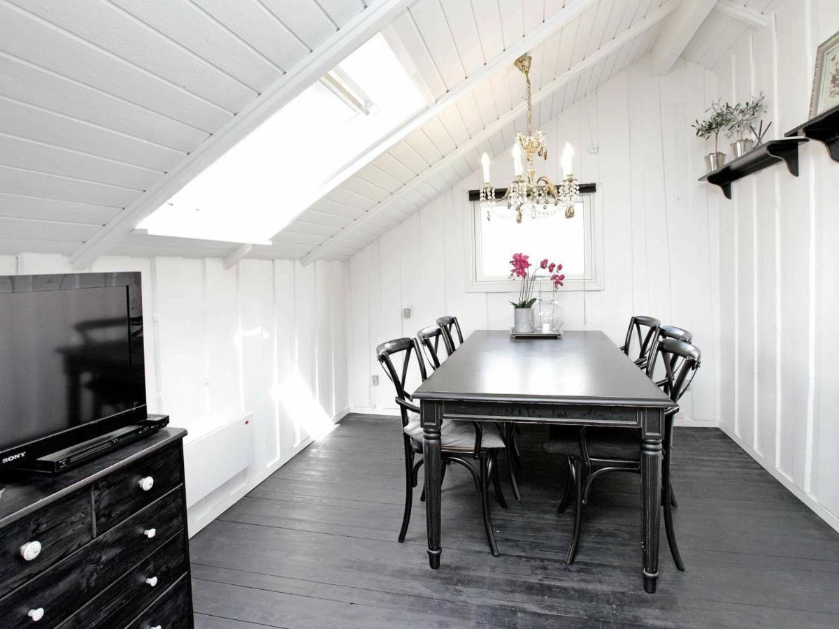 6 Person Holiday Home In Ansager Экстерьер фото